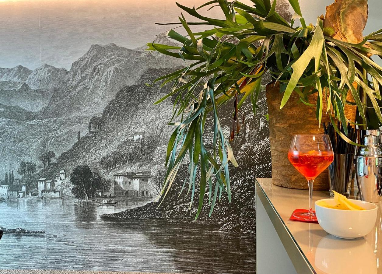Hotel Lago Torno Esterno foto